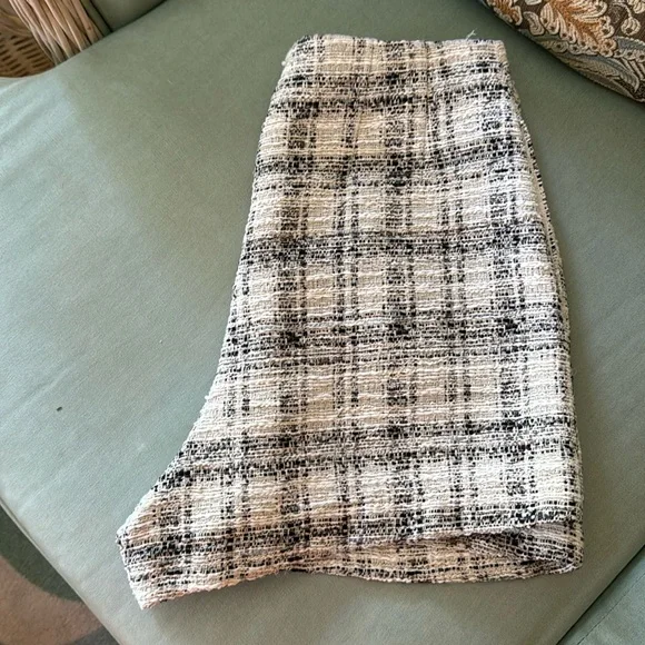 Lisa Marie Fernandez High Waist Short in White/Black Tweed sz. Med - NWT